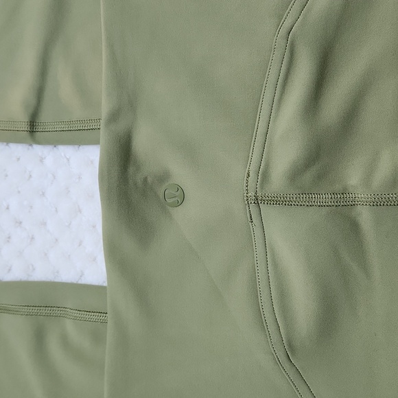 Nwt Lululemon InStill HR Tight 25 Leggings *Smoothcover - Picture 4 of 8